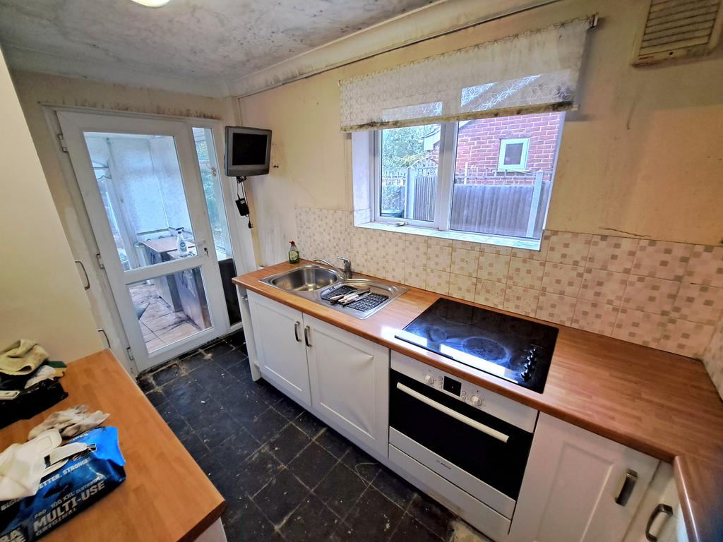 Kitchen Outer