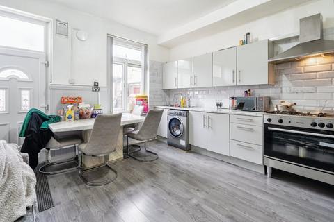 undefined, Bilton Place, Bradford BD8