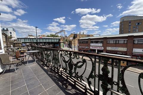 1 bedroom house to rent, Hackney Road, E2