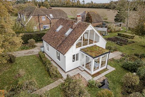 3 bedroom detached house for sale, Waltham Road, Canterbury CT4