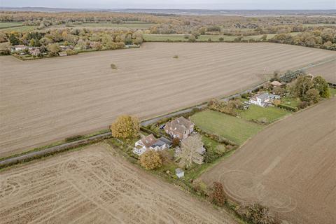 3 bedroom detached house for sale, Waltham Road, Canterbury CT4