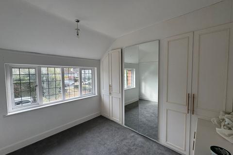 4 bedroom terraced house to rent, London CR8