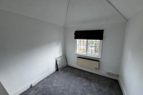 4 bedroom terraced house to rent, London CR8