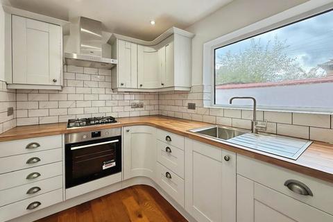 undefined, Thornton Road, Manchester, Greater Manchester, M14