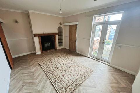 3 bedroom end of terrace house for sale, Marsh Lane, Misterton