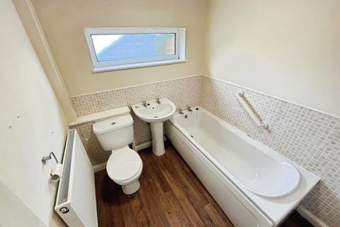 3 bedroom end of terrace house for sale, Marsh Lane, Misterton