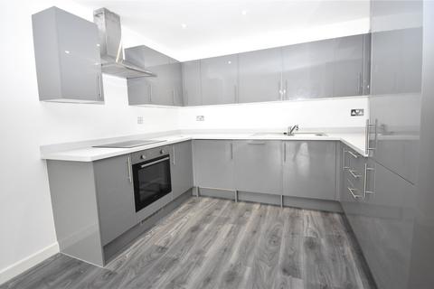 2 bedroom apartment to rent, Cottington House, Carcaixent Square, Newbury, Berkshire, RG14