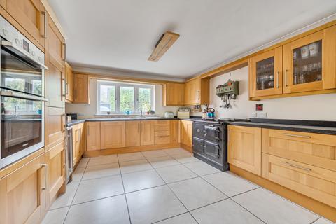 undefined, Larkfield Road, Farnham, GU9