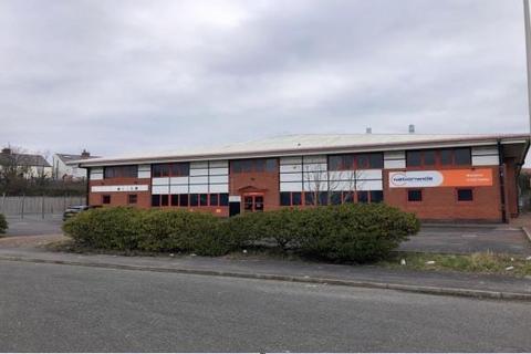 Garage to rent, Welbeck Av Blackpool FY4 4ES