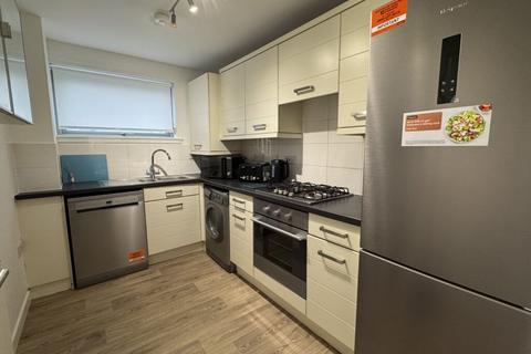 undefined, Weir Street, Stirling FK8