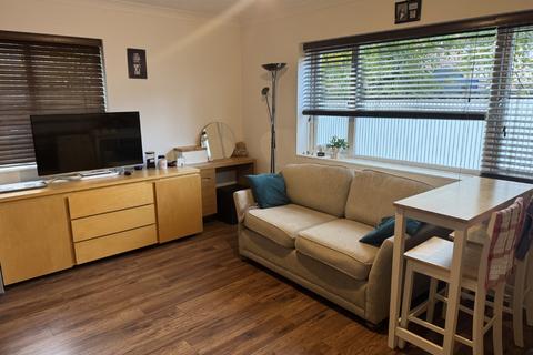 Block of apartments for sale, 1-6 Willan Court, Brewster Avenue, Woodston, Peterborough, Cambridgeshire PE2 9PR