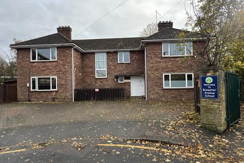 undefined, 1-6 Willan Court, Brewster Avenue, Woodston, Peterborough, Cambridgeshire PE2 9PR