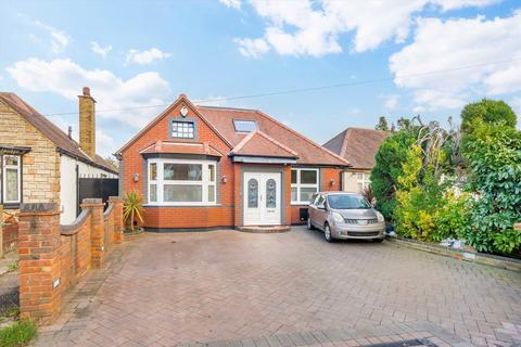 undefined, Upper Sutton Lane, Hounslow TW5