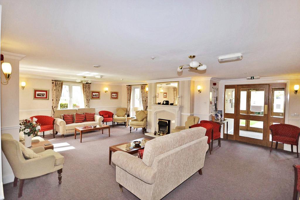 Communal Lounge
