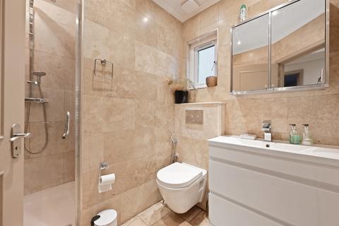 2 bedroom flat for sale, Cedar Grove, W5