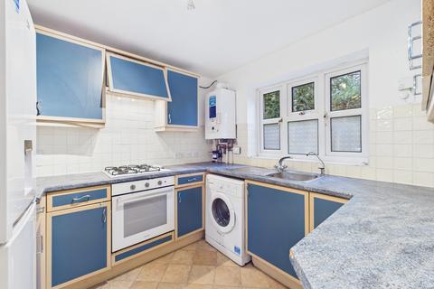 1 bedroom maisonette to rent, Park Gardens, Black Dam, Basingstoke, RG21