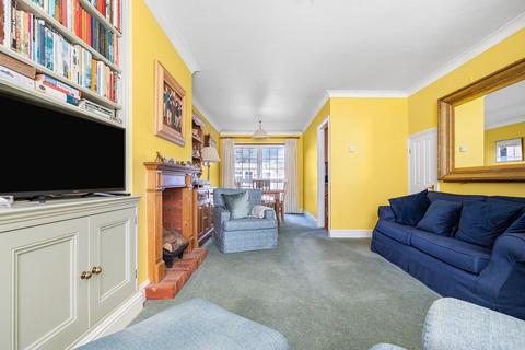 undefined, Shaftesbury Crescent, Staines-upon-Thames, TW18