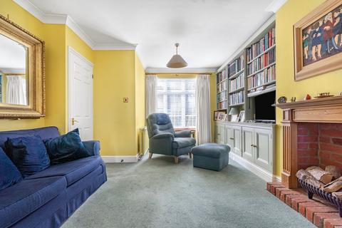undefined, Shaftesbury Crescent, Staines-upon-Thames, TW18