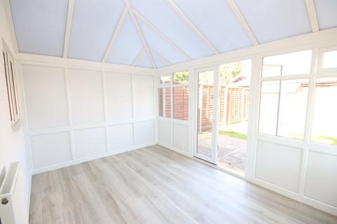 3 bedroom end of terrace house to rent, Eagle Drive, Flitwick, MK45