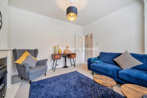2 bedroom terraced house to rent, Great North Road, New Barnet, Barnet, EN5