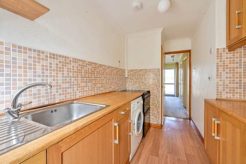 undefined, Guildford Park Avenue, Guildford, GU2