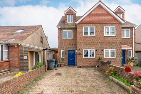 undefined, Claremont Avenue, Raynes Park, New Malden, KT3