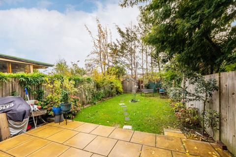 undefined, Claremont Avenue, Raynes Park, New Malden, KT3