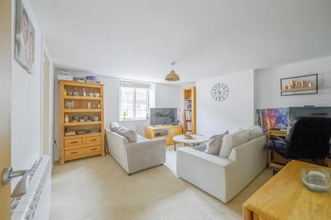 undefined, Barton Court, Cirencester
