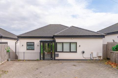 undefined, Riddlesdown Road, Croydon, Purley, CR8