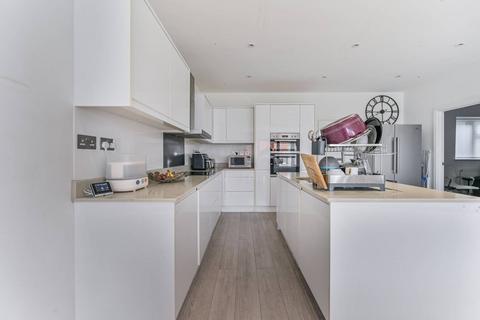 undefined, Riddlesdown Road, Croydon, Purley, CR8