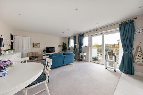 undefined, High Road, Loughton, IG10
