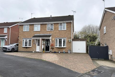 3 bedroom semi-detached house for sale, Alyssum Way, Narborough LE19