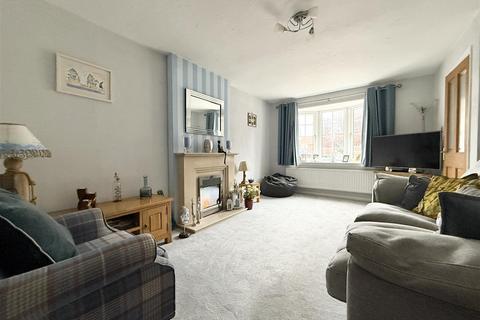 3 bedroom semi-detached house for sale, Alyssum Way, Narborough LE19