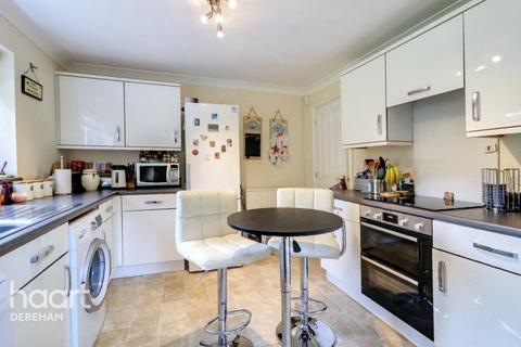 3 bedroom bungalow for sale, Maple Drive, Necton