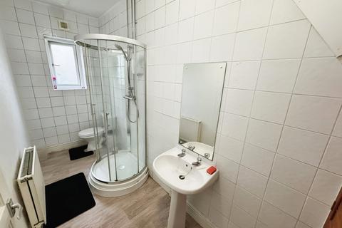 undefined, Wood Terrace, West Yorkshire HD4