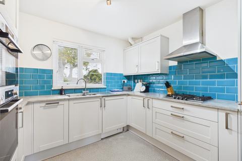 2 bedroom terraced bungalow for sale, Wakeford Court, Pamber Heath, RG26
