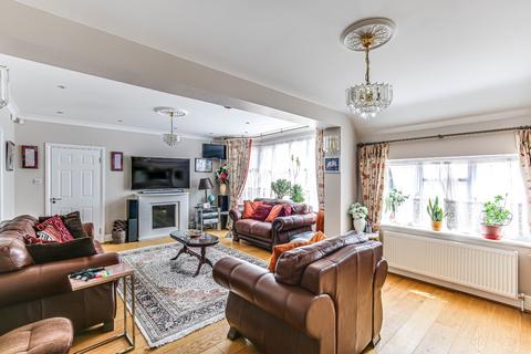 undefined, Shaw Crescent, South Croydon CR2