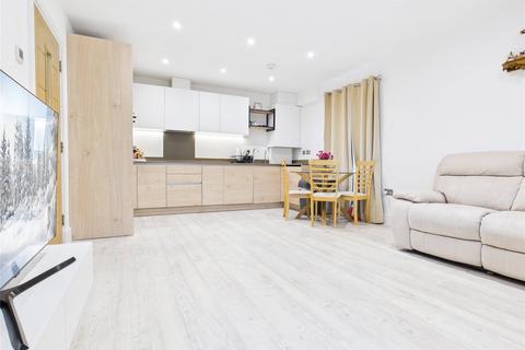 1 bedroom flat for sale, Albury Road, Surrey GU1