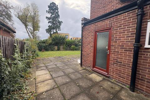 undefined, St. Marys Avenue South, Southall