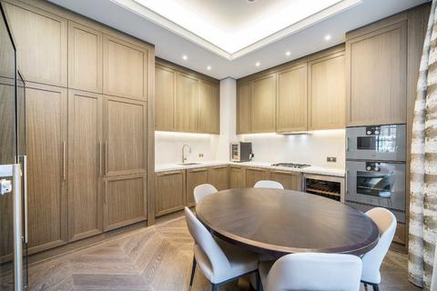 2 bedroom flat to rent, Chesterfield Hill, London W1J