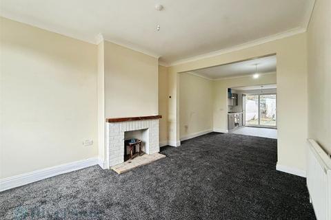 undefined, Victoria Parade, Hedon Road, Hull HU9