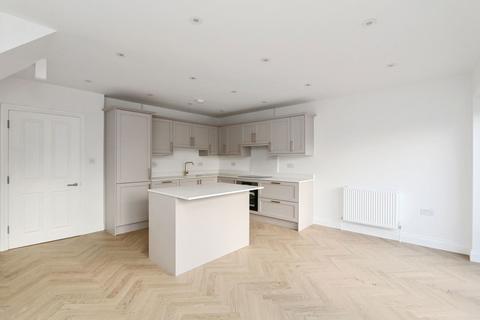 3 bedroom end of terrace house for sale, Howard Avenue, Bexley DA5