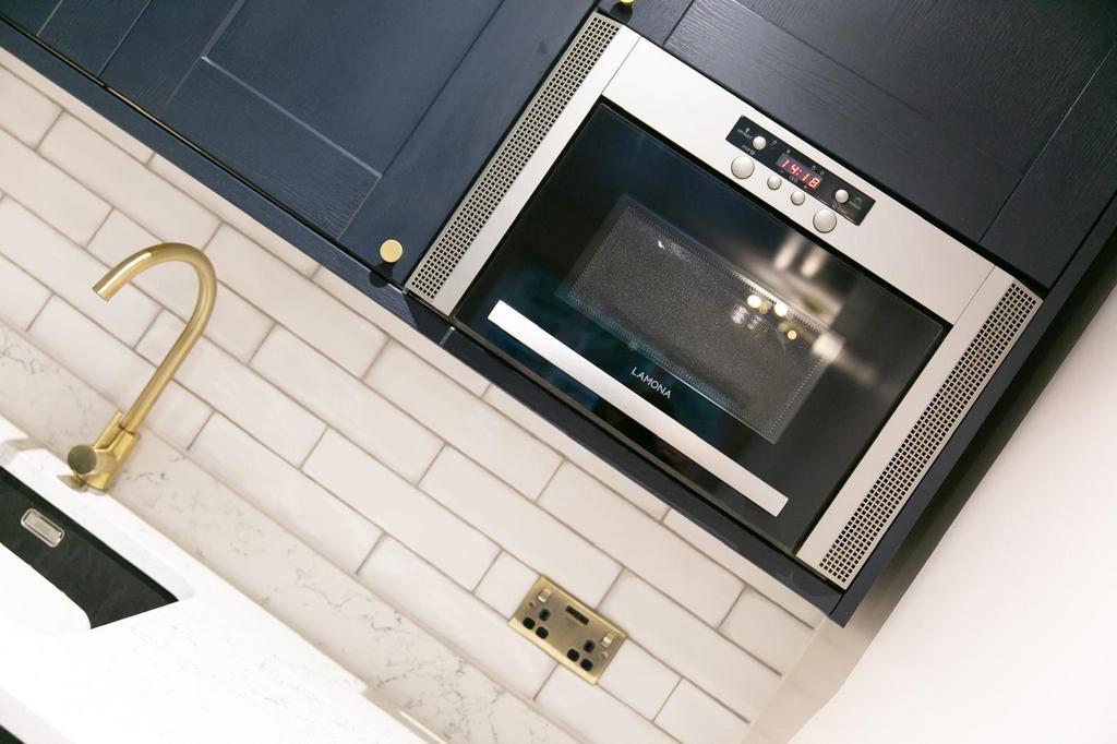 Kitchen 3.jpg