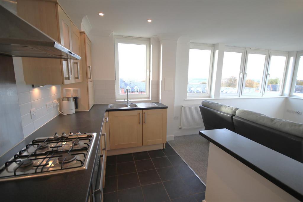 Kitchen c.JPG