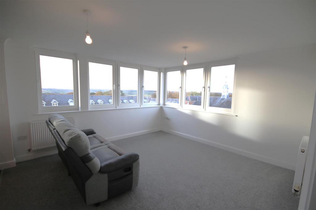 Living Room a.JPG