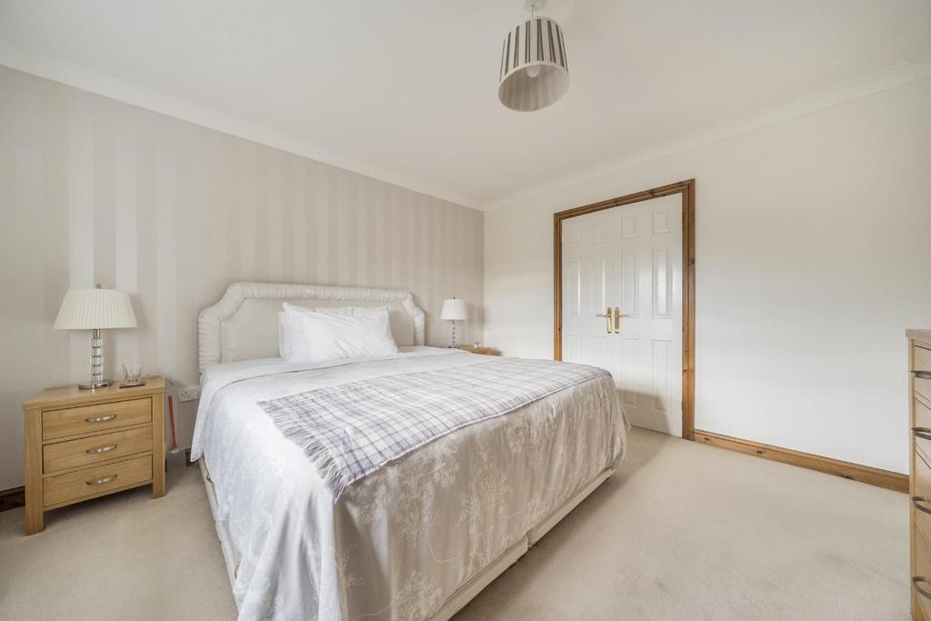 Principal Bedroom.jpg