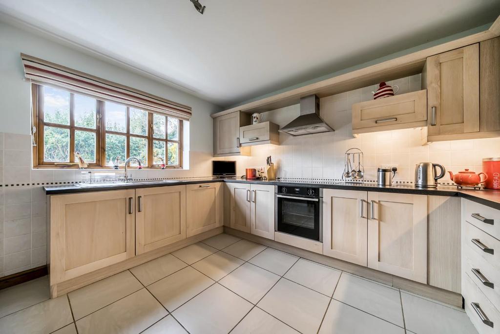 Kitchen.jpg
