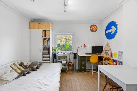 1 bedroom apartment for sale, Adelaide Road, Chalk Farm, NW3