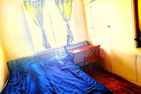 1 bedroom in a house share to rent, Tottenham, N17