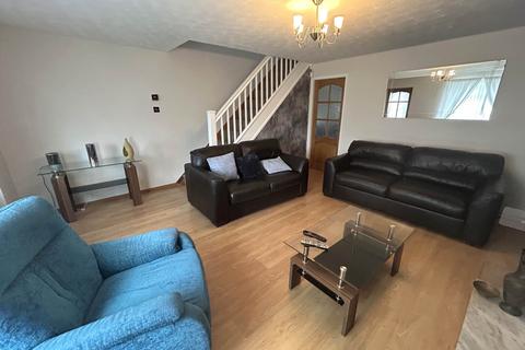 undefined, 14 Ferndown Avenue, Chadderton, Oldham, OL9 9UR